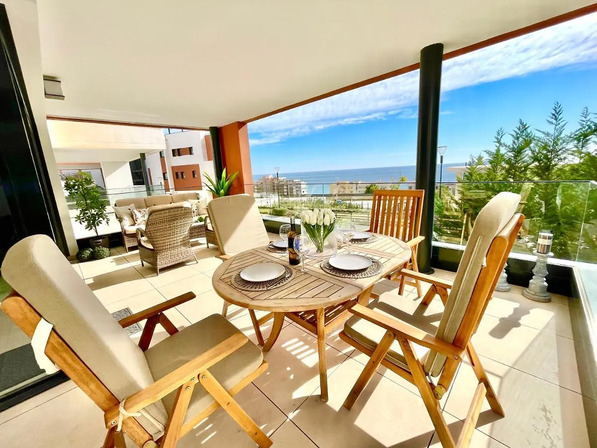Luxury 3 Bedroom Apartment 300M From The Beach Fuengirola Spain