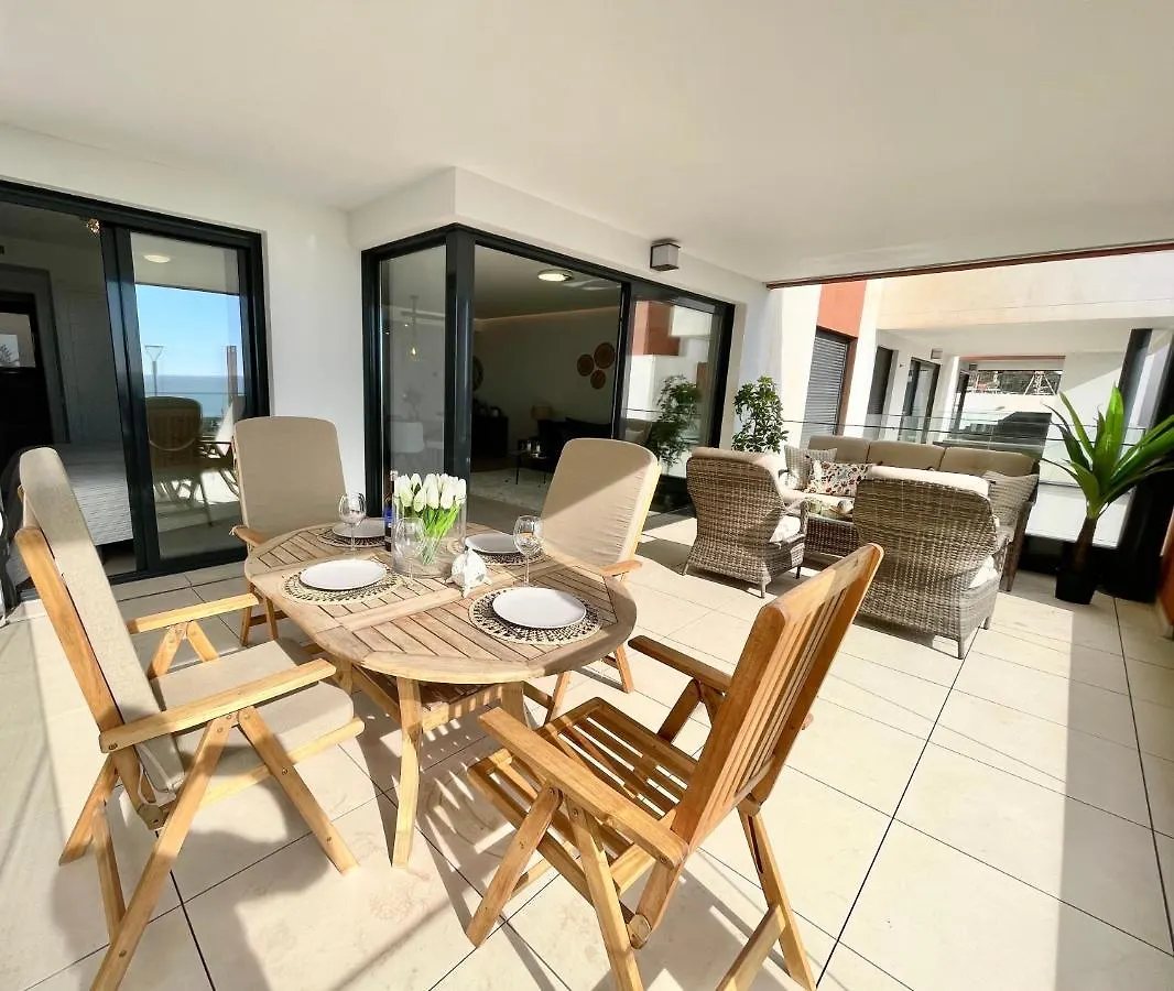 Luxury 3 Bedroom Apartment 300M From The Beach Fuengirola 0*,