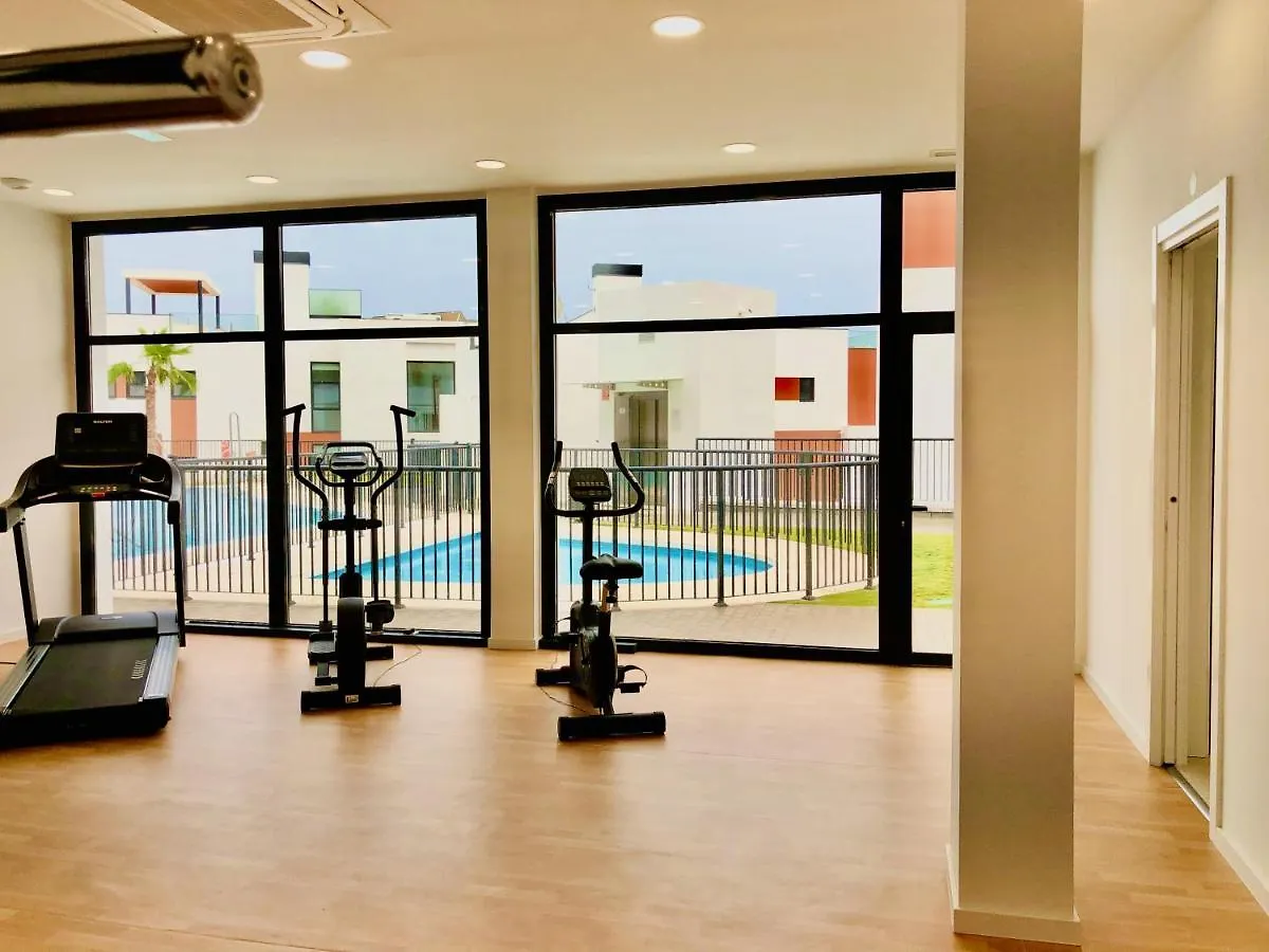 Luxury 3 Bedroom Apartment 300M From The Beach Fuengirola 0*,