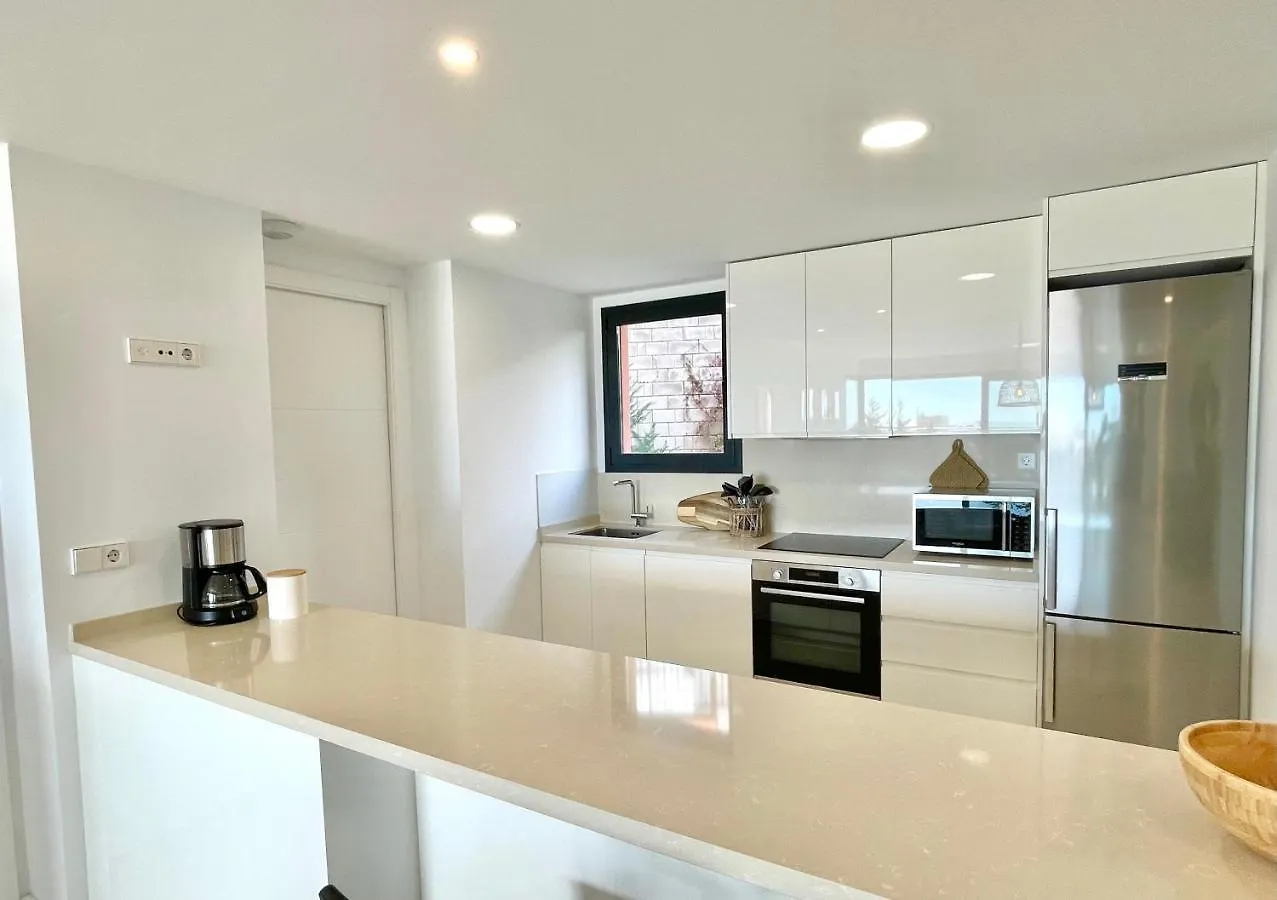Luxury 3 Bedroom Apartment 300M From The Beach Fuengirola Ισπανία